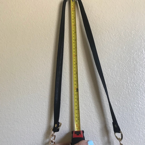 Micheal Kors purse - Picture 6 of 7